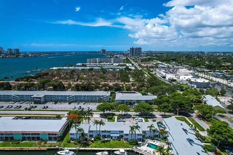 129 Lehane Terrace North Palm Beach FL 33408