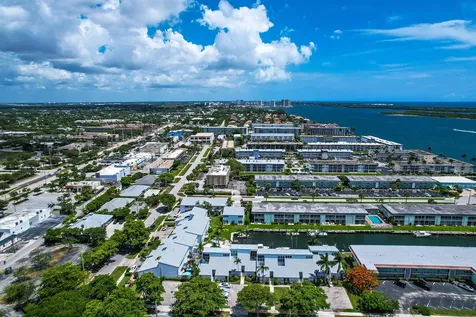 129 Lehane Terrace North Palm Beach FL 33408