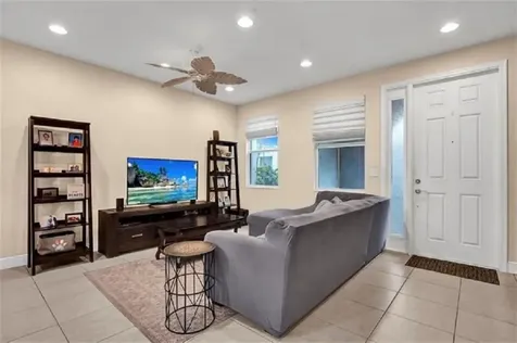 2930 Cascada Isle Way Cooper City FL 33024