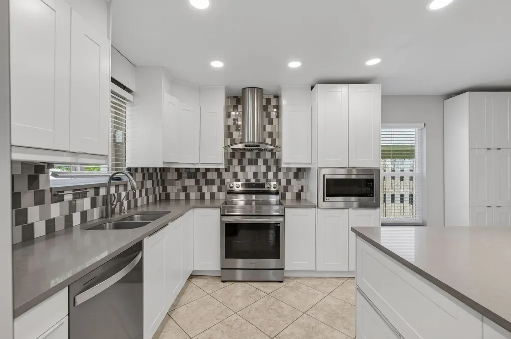 2388 Zeder Avenue Delray Beach FL 33444