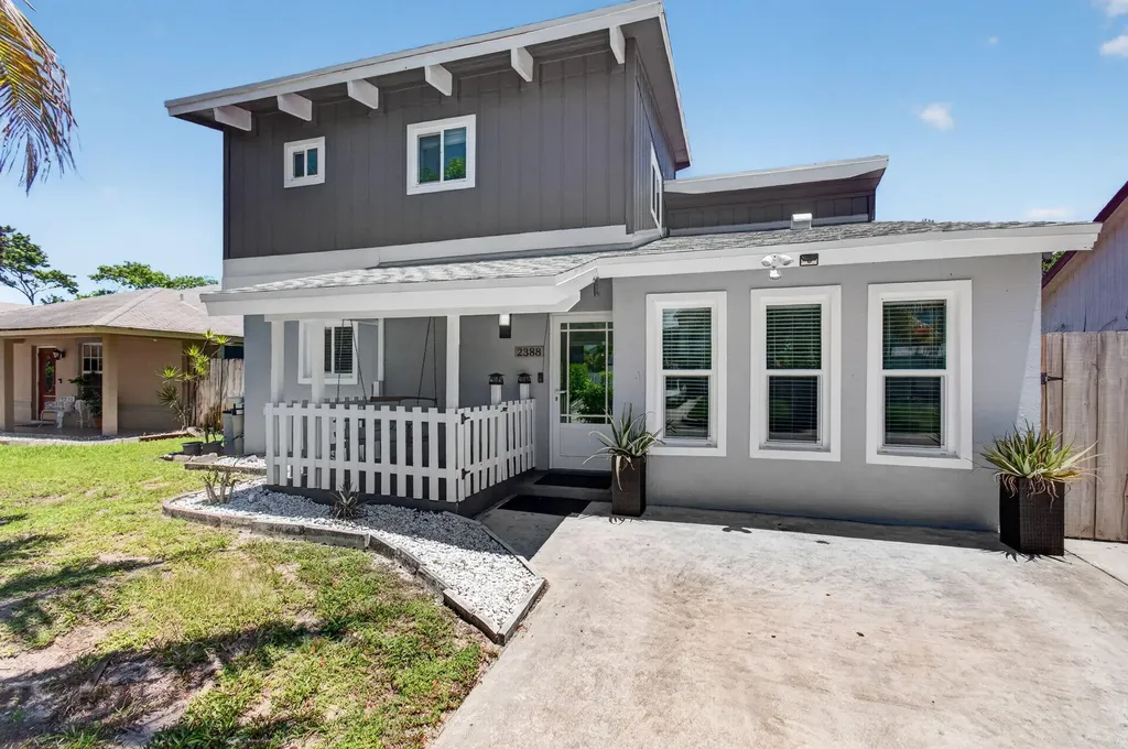 2388 Zeder Avenue Delray Beach FL 33444
