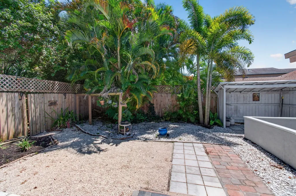 2388 Zeder Avenue Delray Beach FL 33444