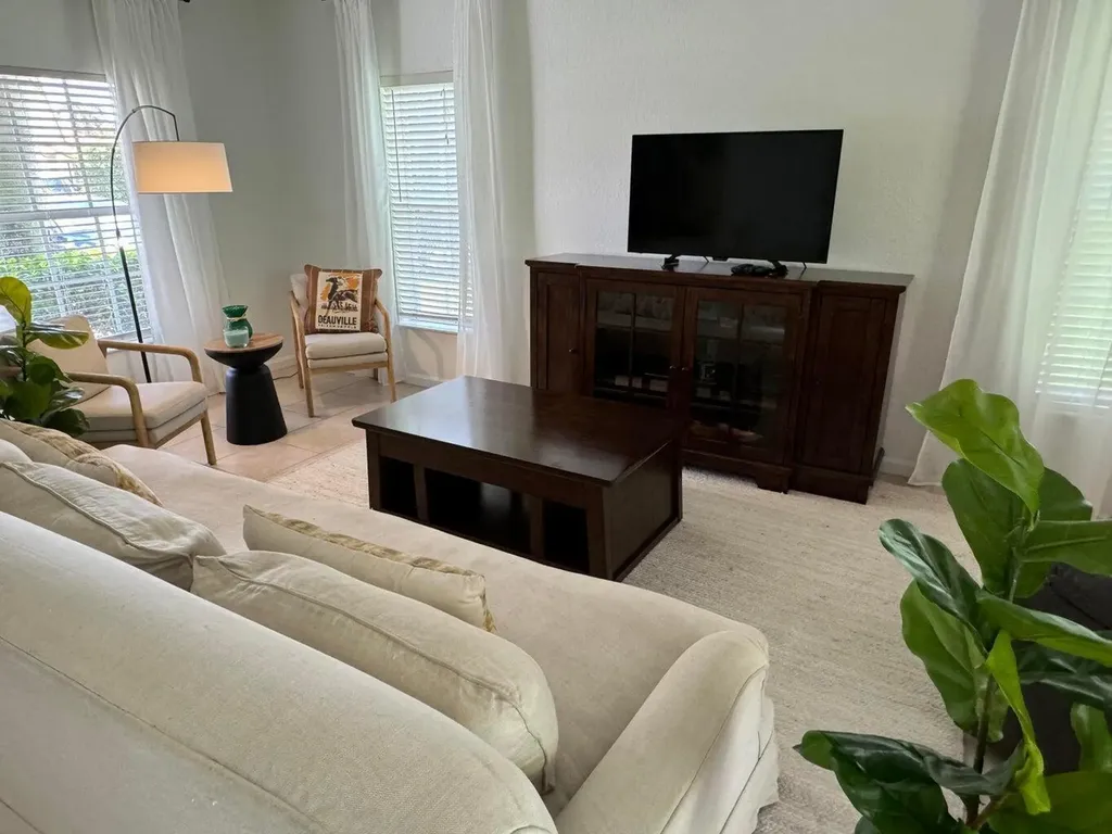 13519 Fountain View Boulevard Wellington FL 33414