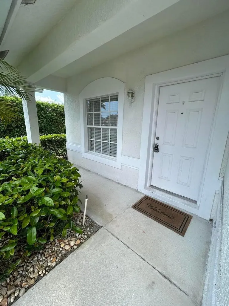 13519 Fountain View Boulevard Wellington FL 33414