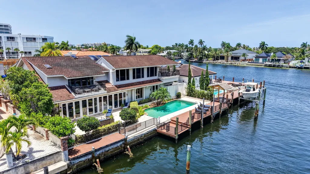 3110 NE 47th Street Fort Lauderdale FL 33308