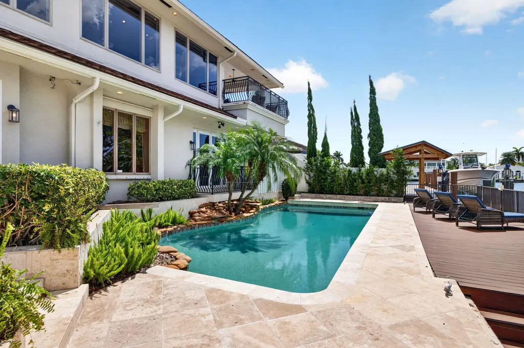 3110 NE 47th Street Fort Lauderdale FL 33308