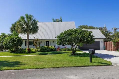 9200 SE Olympus Street Hobe Sound FL 33455