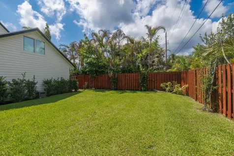 9200 SE Olympus Street Hobe Sound FL 33455