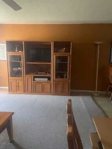 322 Windsor N West Palm Beach FL 33417