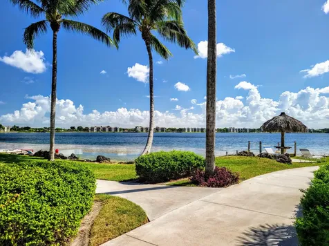 111 Lake Emerald Drive Oakland Park FL 33309
