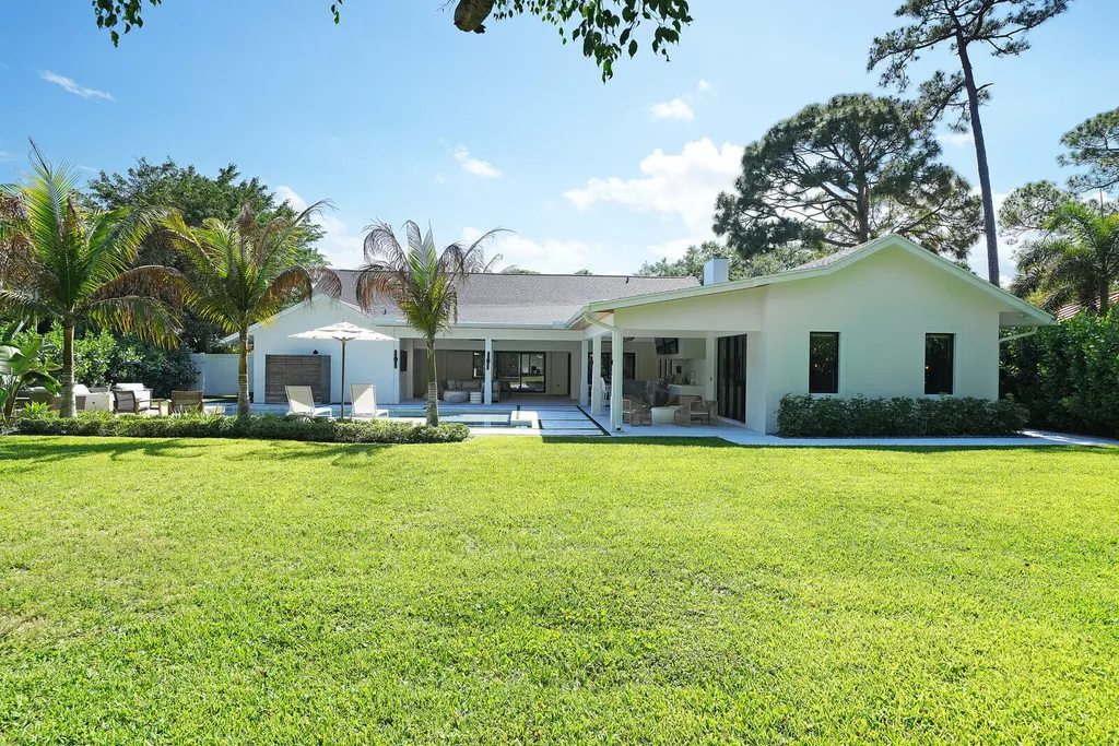 19526 W Trails End Terrace Jupiter FL 33458