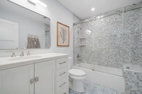 19526 W Trails End Terrace Jupiter FL 33458