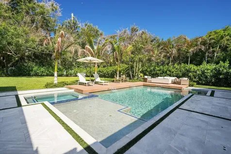 19526 W Trails End Terrace Jupiter FL 33458