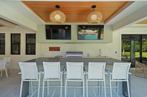 19526 W Trails End Terrace Jupiter FL 33458