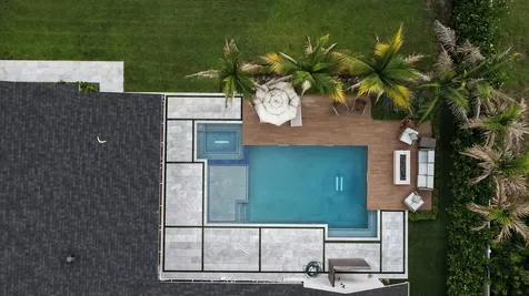 19526 W Trails End Terrace Jupiter FL 33458