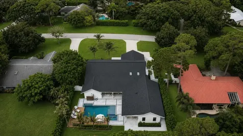 19526 W Trails End Terrace Jupiter FL 33458