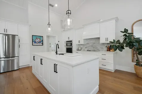 19526 W Trails End Terrace Jupiter FL 33458