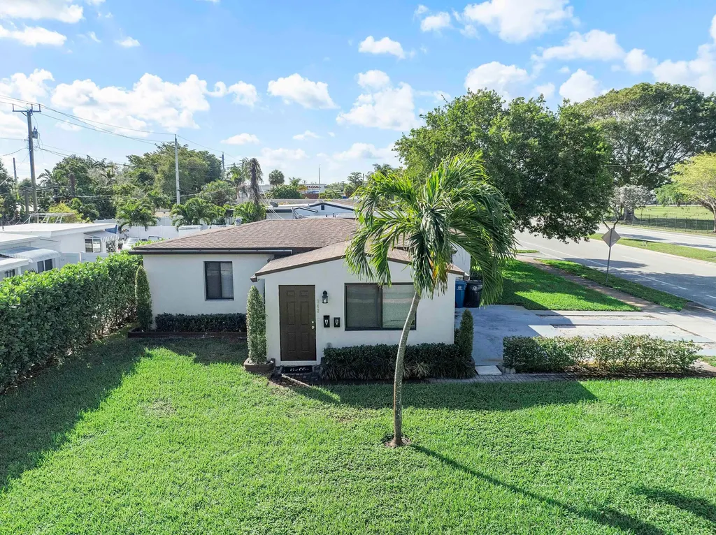 342 SW 22nd Street Fort Lauderdale FL 33315