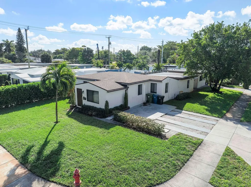 342 SW 22nd Street Fort Lauderdale FL 33315