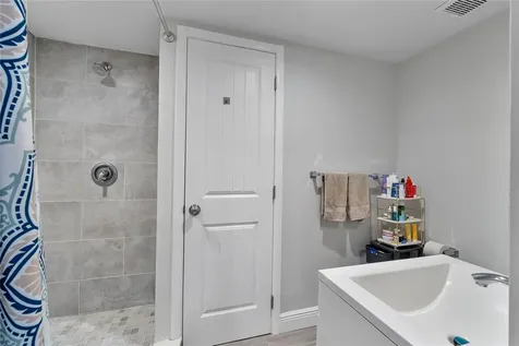 342 SW 22nd Street Fort Lauderdale FL 33315