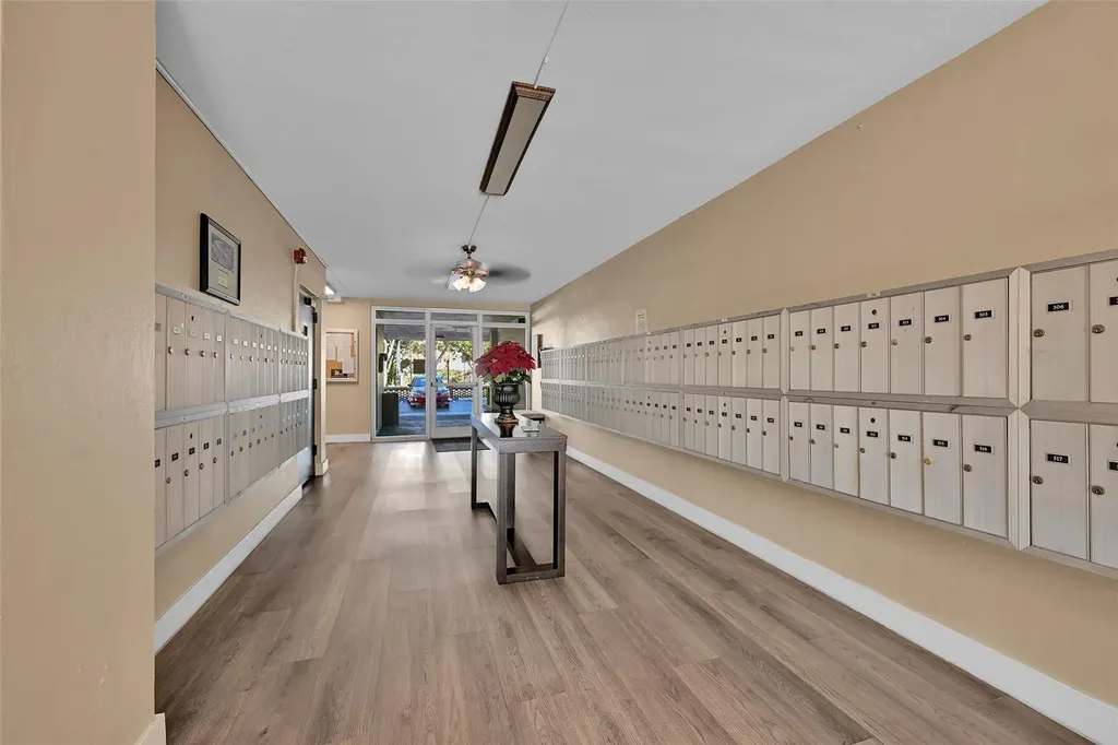 2350 NE 14th Street Causeway Pompano Beach FL 33062