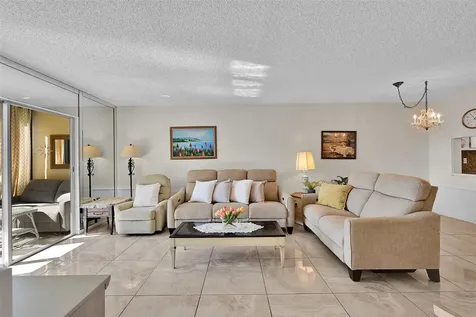 2350 NE 14th Street Causeway Pompano Beach FL 33062
