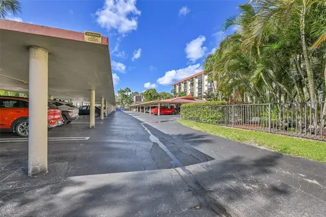 2350 NE 14th Street Causeway Pompano Beach FL 33062