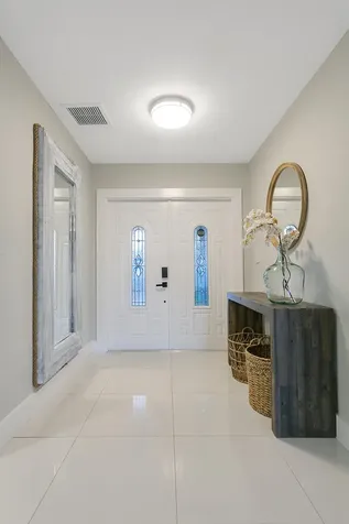 231 SE 8th Street Dania Beach FL 33004