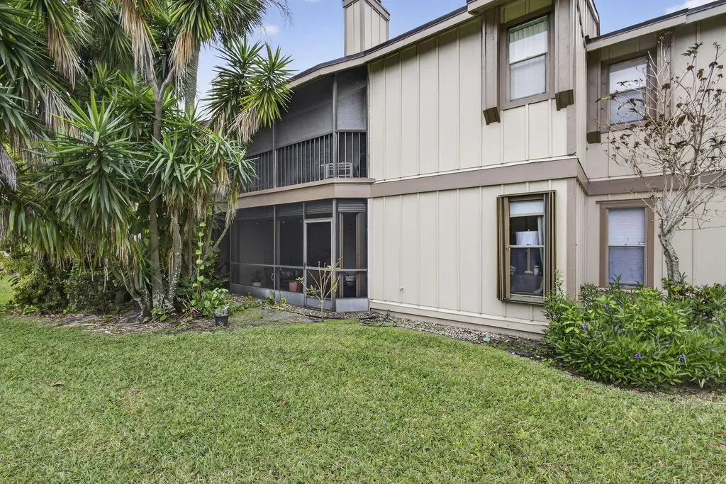 500 Crosswinds Drive Greenacres FL 33413