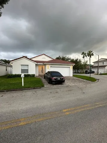 3380 SW 50th Street Hollywood FL 33312