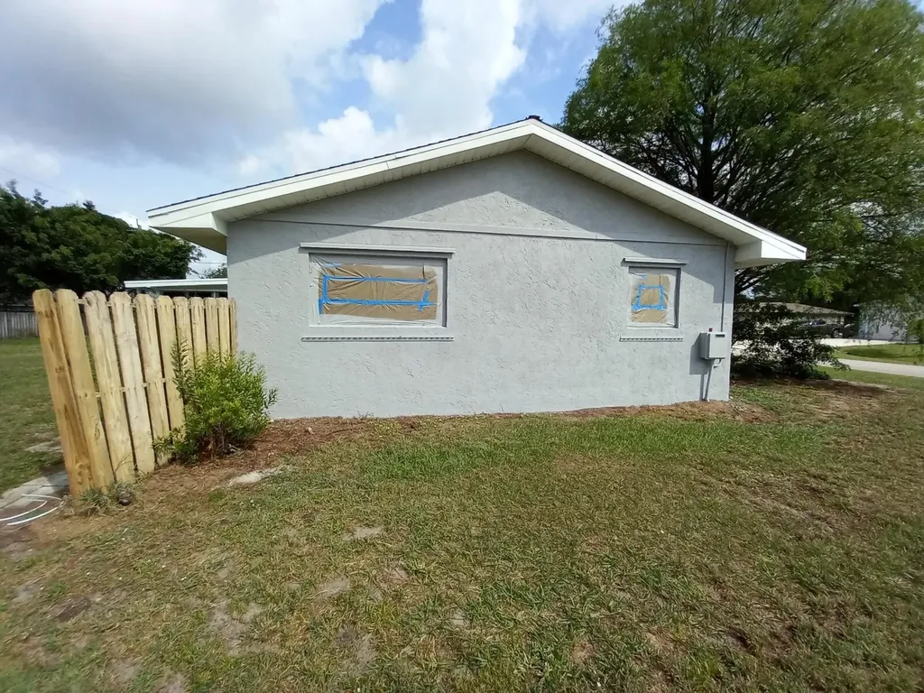 1862 SW Burlington Street SW Port St Lucie FL 34984