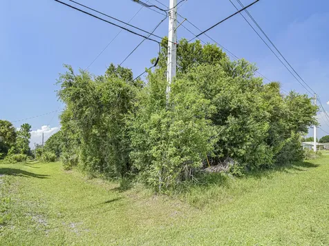 8315 102nd Avenue Vero Beach FL 32967
