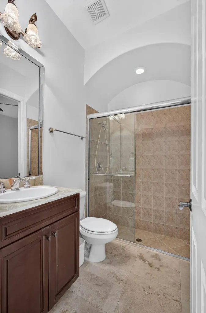 5133 Isabella Drive Palm Beach Gardens FL 33418