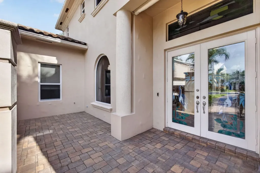 5133 Isabella Drive Palm Beach Gardens FL 33418