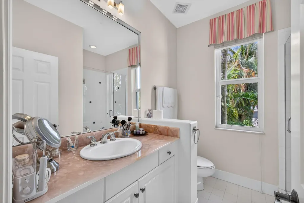 5133 Isabella Drive Palm Beach Gardens FL 33418