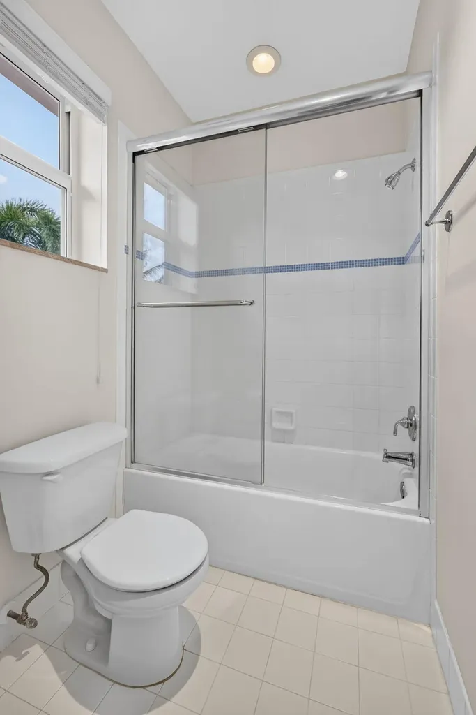 5133 Isabella Drive Palm Beach Gardens FL 33418