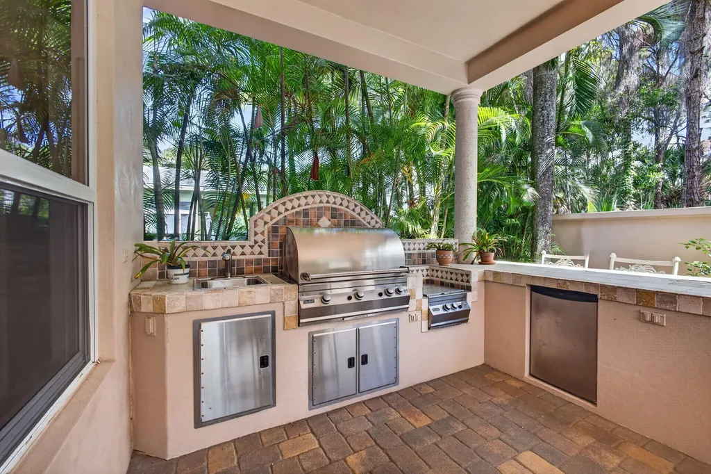 5133 Isabella Drive Palm Beach Gardens FL 33418