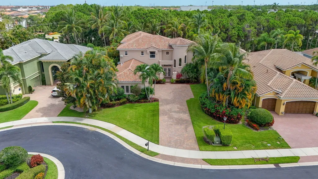 5133 Isabella Drive Palm Beach Gardens FL 33418
