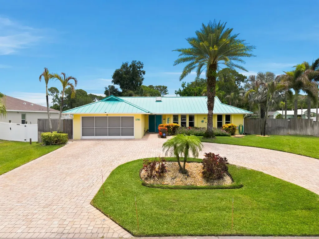1781 SE Fallon Drive Port St Lucie FL 34983