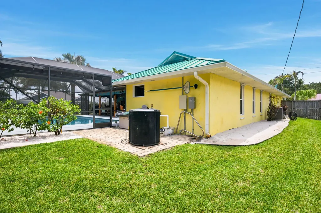 1781 SE Fallon Drive Port St Lucie FL 34983