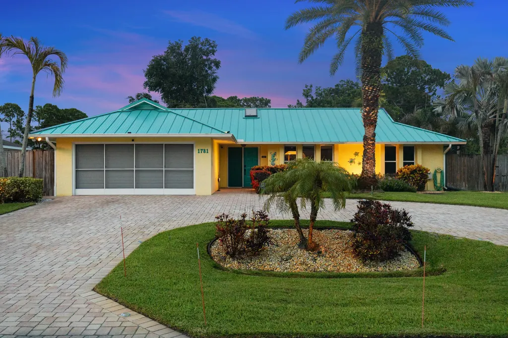 1781 SE Fallon Drive Port St Lucie FL 34983