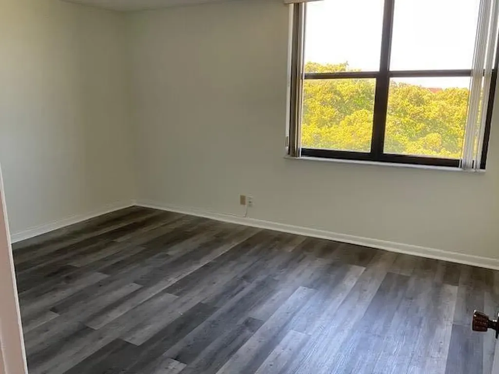 955 Dotterel Road Delray Beach FL 33444