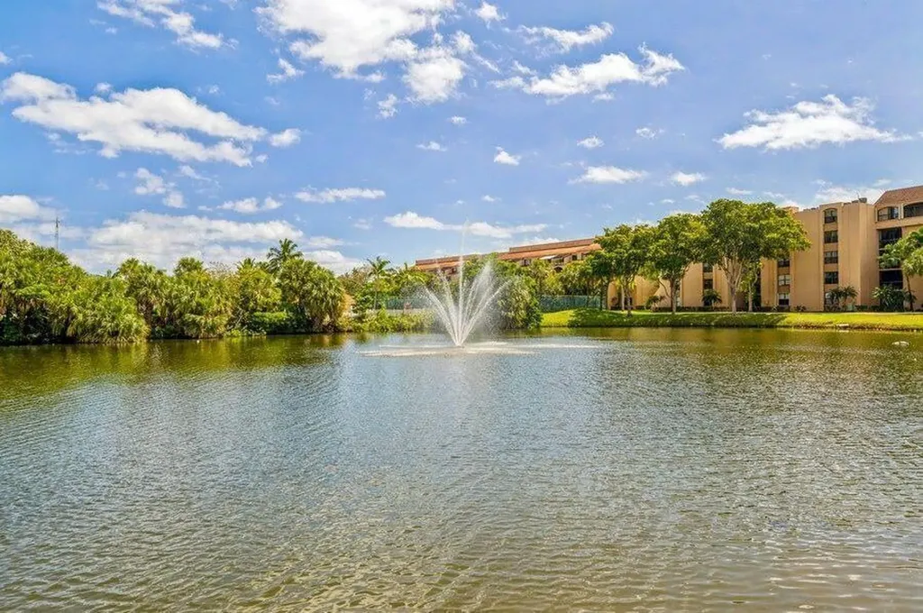 955 Dotterel Road Delray Beach FL 33444