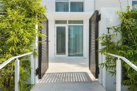 401 N Birch Road Fort Lauderdale FL 33304