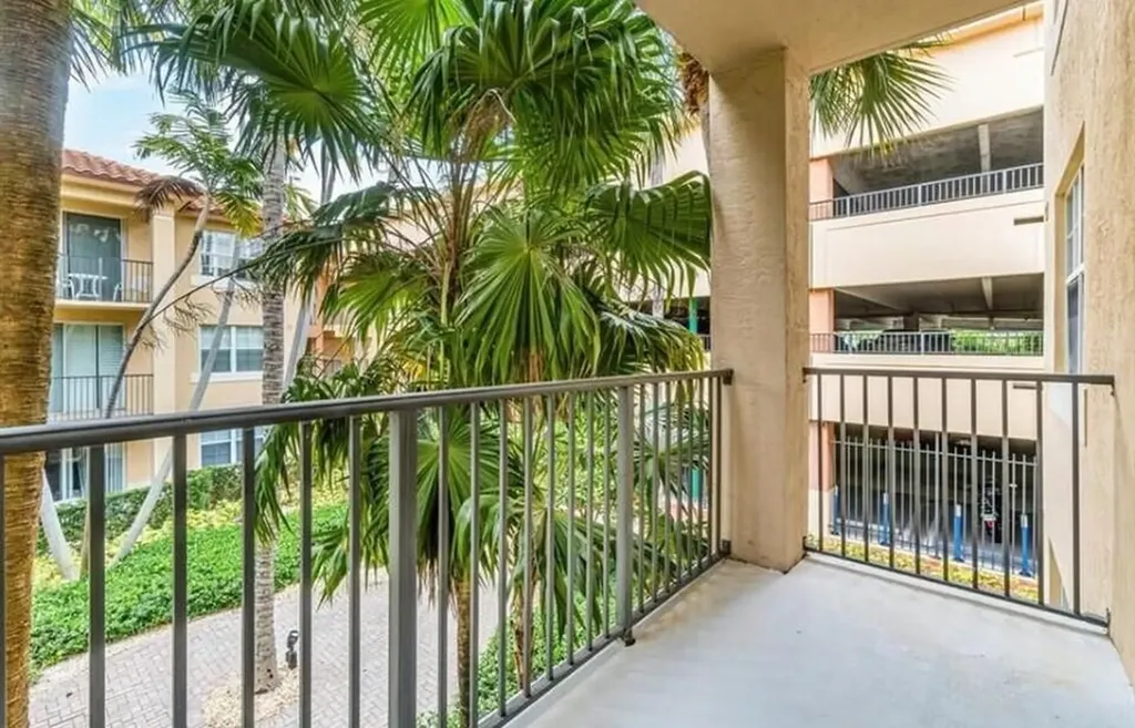 1805 N Flagler Drive West Palm Beach FL 33407