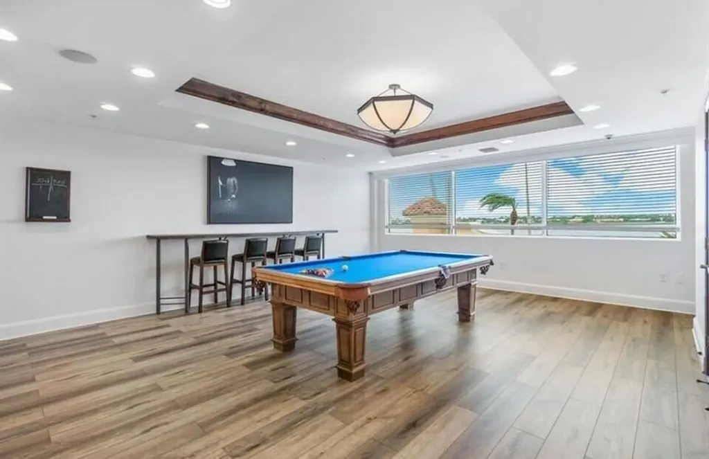 1805 N Flagler Drive West Palm Beach FL 33407