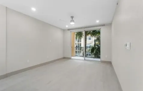 1805 N Flagler Drive West Palm Beach FL 33407
