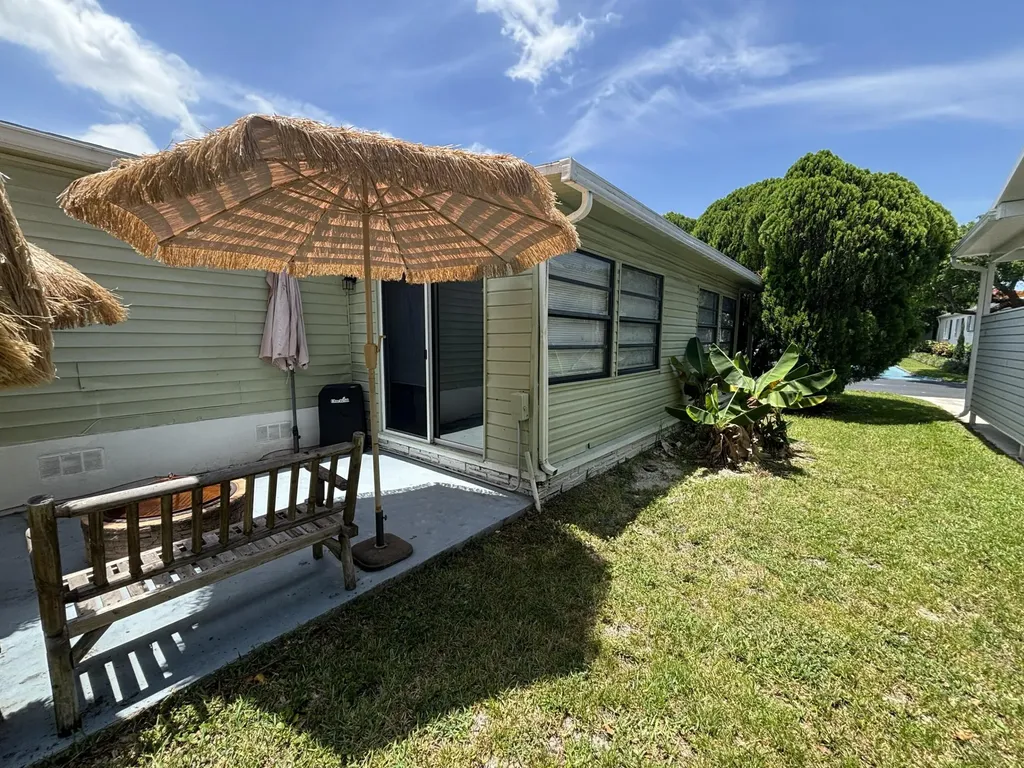 4520 NW 68th Place Coconut Creek FL 33073