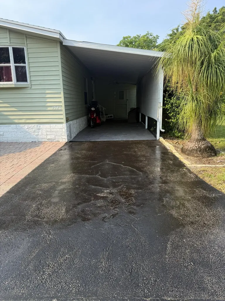 4520 NW 68th Place Coconut Creek FL 33073