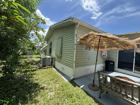 4520 NW 68th Place Coconut Creek FL 33073
